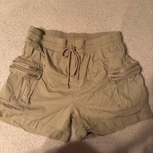 Stylish Tan Women's Cargo Shorts